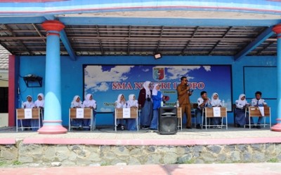 DEBAT PASLON KETUA DAN WAKIL KETUA MPK DAN OSIS 2024/2025