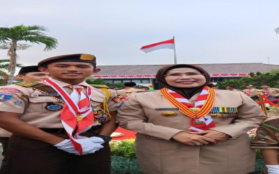 M. RAMA  ALGHIFARI MENJADI PEMIMPIN UPACARA DI PENYEMATAN PRAMUKA GARUDA
